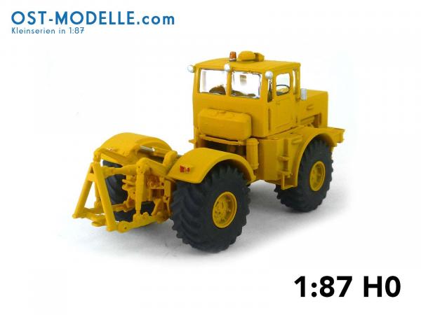 Traktor Kirovets K700A gelb ohne  Motorverkleidung